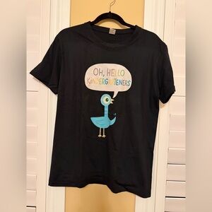BNWOT Med Gender Neutral 'Pigeon' T-Shirt (From Mo Willems books)!